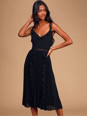 Lulus Never a Dull Moment Black Tie-Strap Pleated Midi Dress